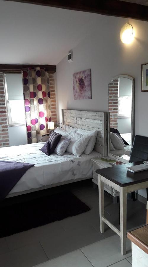 Bastya Apartman Eger Exteriör bild