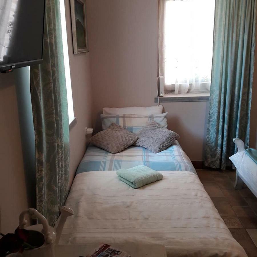 Bastya Apartman Eger Exteriör bild